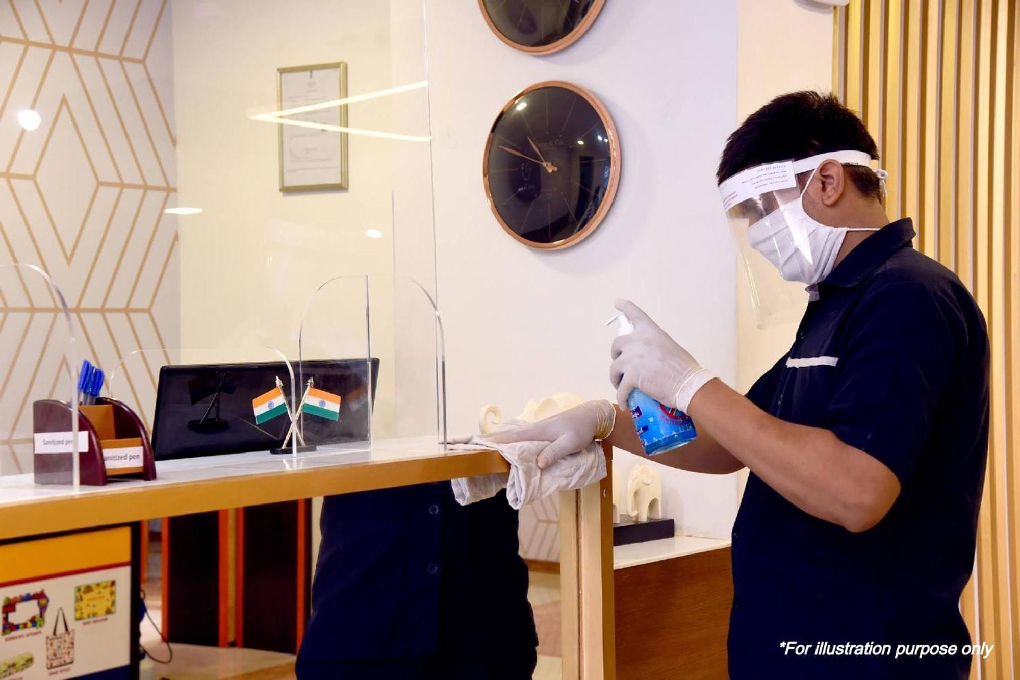 Super Hotel O Global New Delhi Bagian luar foto
