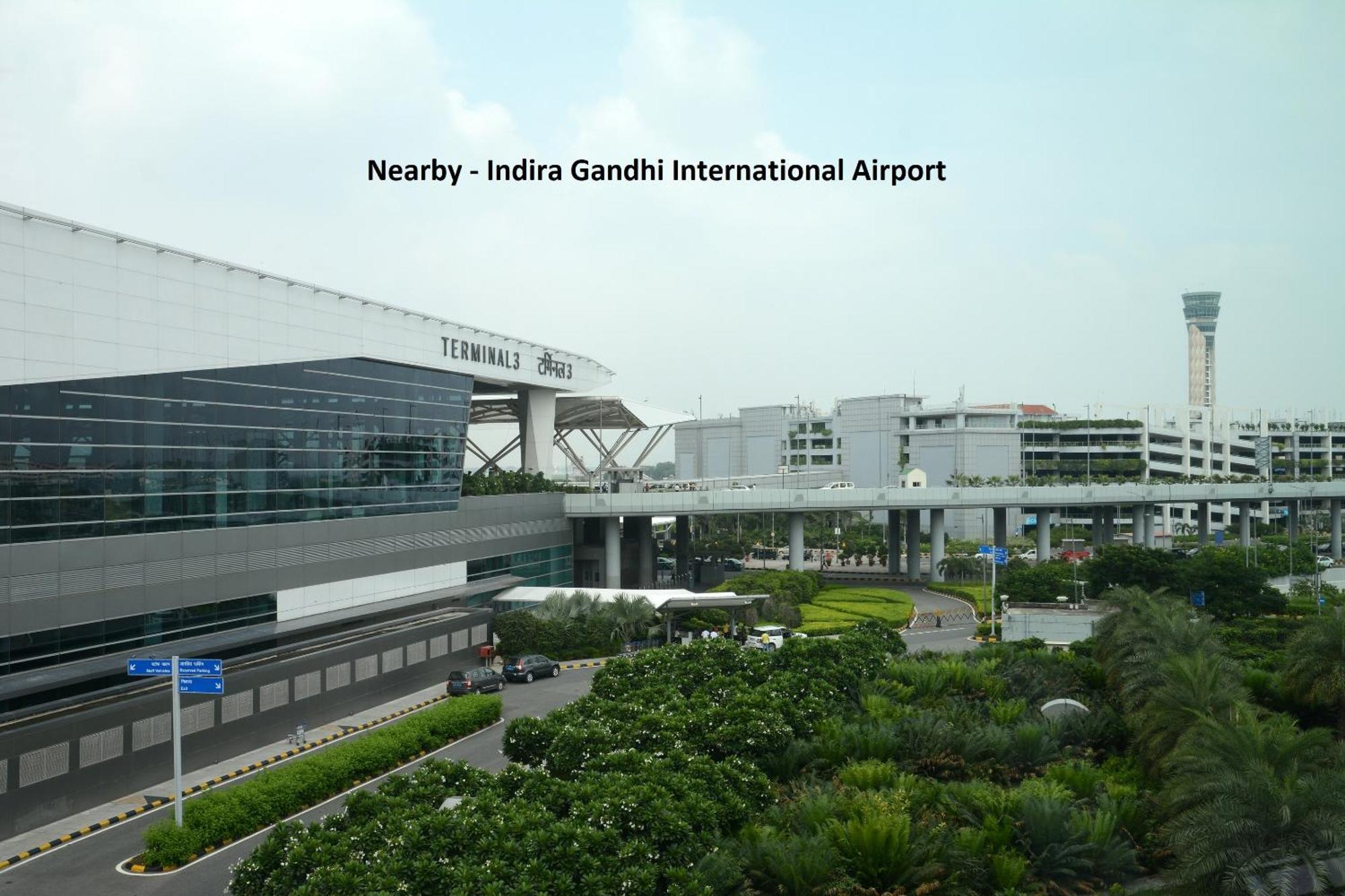 Super Hotel O Global New Delhi Bagian luar foto